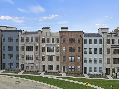 525 Munson Woods Walk #B Photo 1