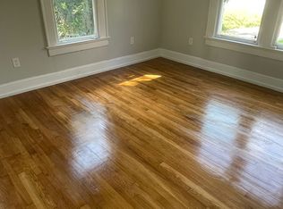 1338 Winburn Dr, East Pt, GA 30344