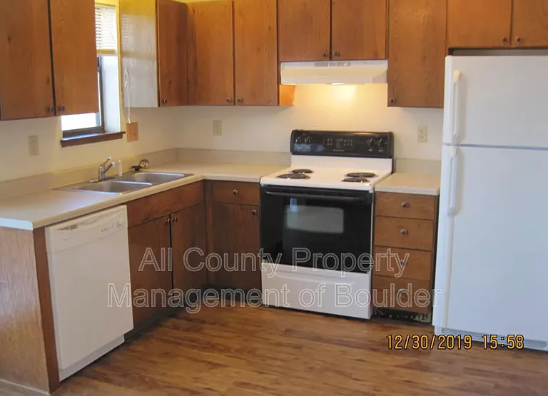 4661 Portside Way — Photo 2
