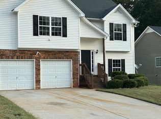 649 Amberwood Dr, Villa Rica, GA 30180