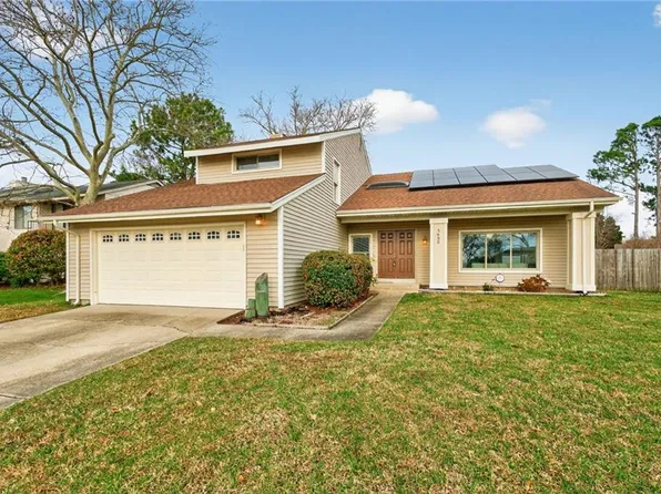 1425 Lake Christopher Dr, Virginia Beach, VA 23464