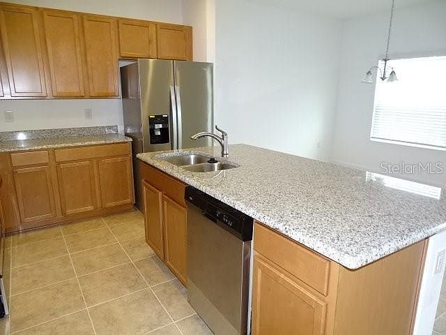 2nd image of 421 Meadow Pointe Dr