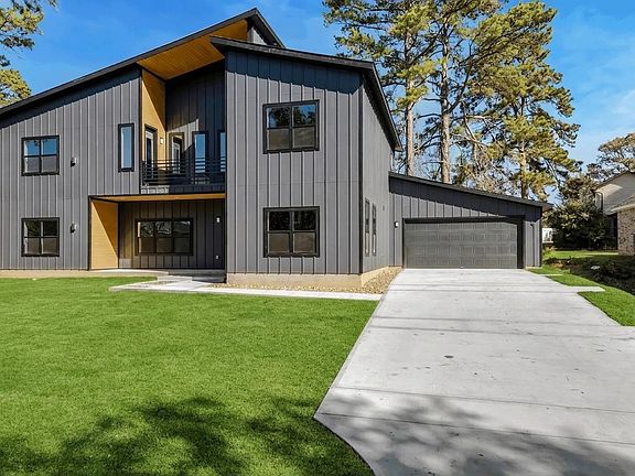 2nd image of 7292 Edgewater Dr