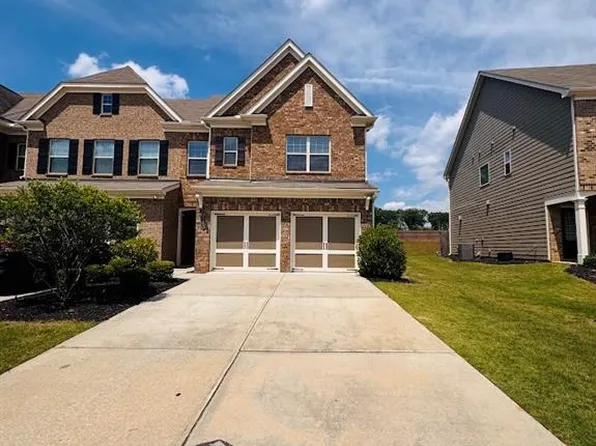 1335 Hampton Oaks Dr, Alpharetta, GA 30004