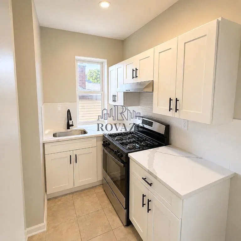 1 bed, 600 sqft, $1,725 — Photo 1