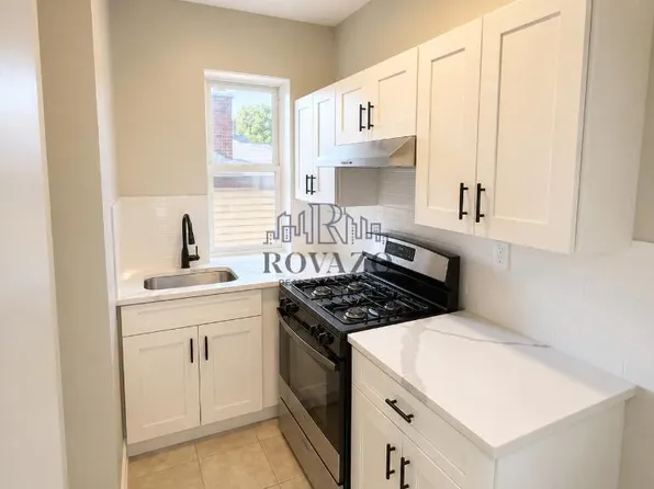 153 Pierson St, Orange, NJ