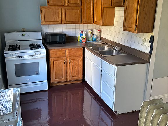 3rd image of 1700 N Missouri Ave #2
