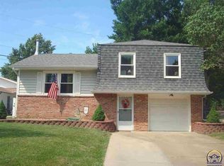 1909 Flint Rd, Emporia, KS 66801