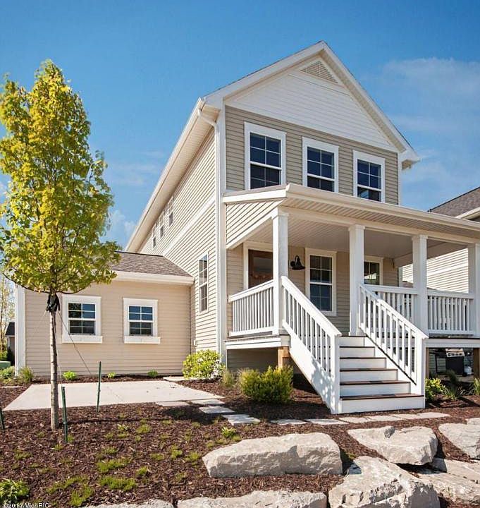 1st image of 625 Beachwood Path