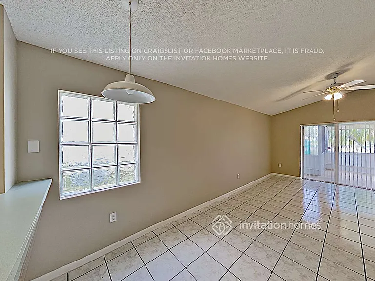 444 SW 205th Ave — Photo 7