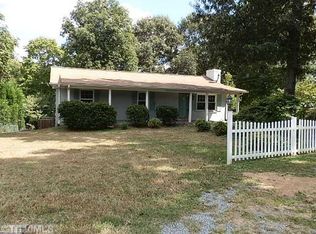 1238 Hunt Rd, Lexington, NC 27292
