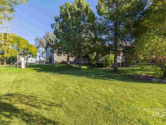5th image of 20239 Ward Ln