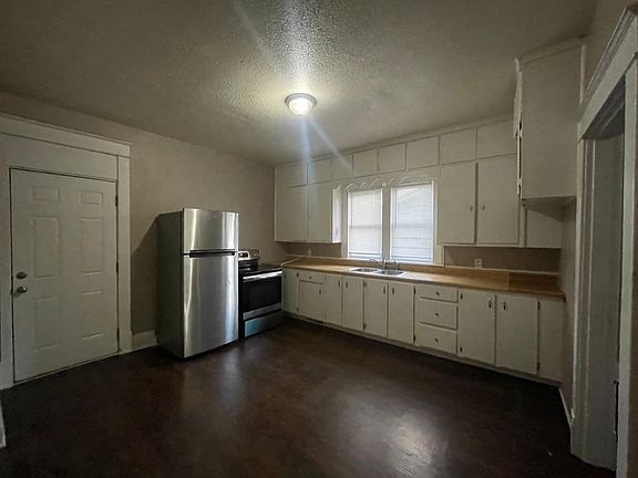 5th image of 1006 N Frederick St #A