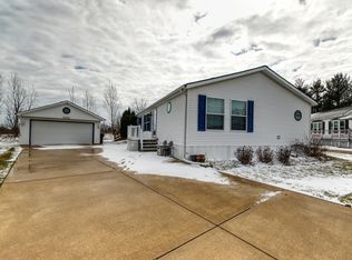 23031 S Glen Eagle Dr, Frankfort, IL 60423