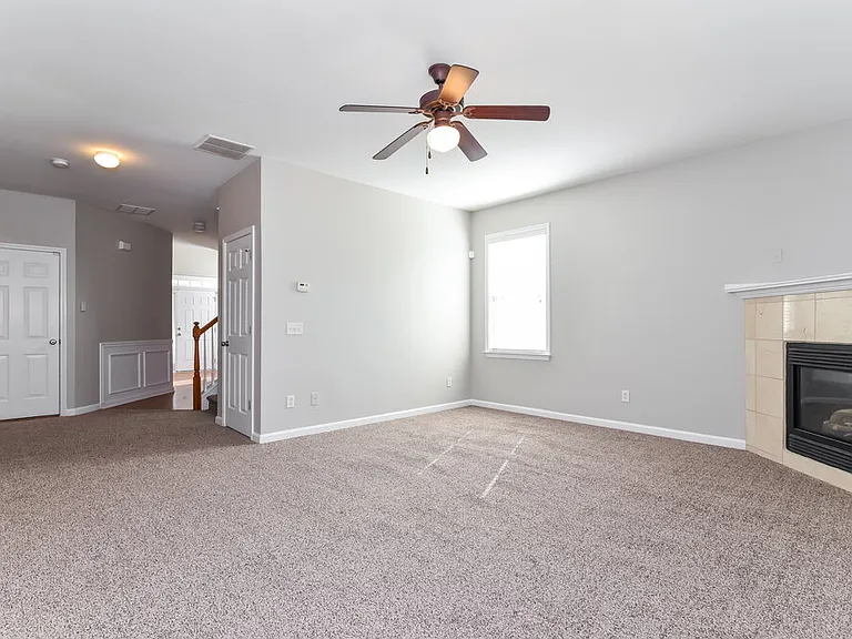 1 Horseshoe Ln — Photo 6