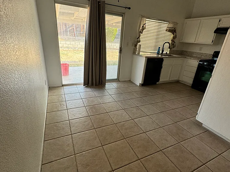 13649 Cordelia Way — Photo 6