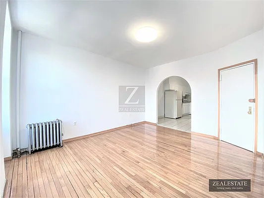 Rented by ZealEstate Group Inc | media 36