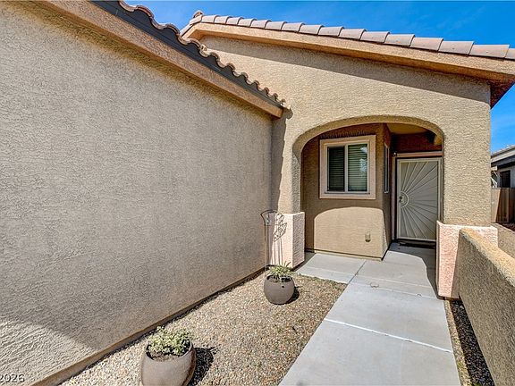 4th image of 5868 Crossfield Ave