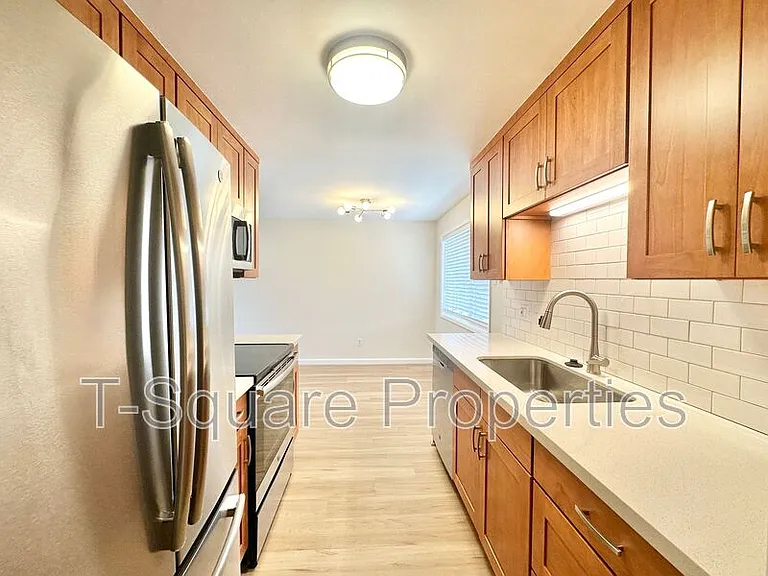 325 5th Ave S — Photo 4
