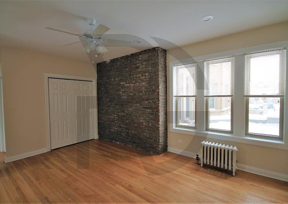 1st image of 4225 N Paulina St #42295-S1