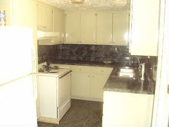 3rd image of 409 W Park Ave