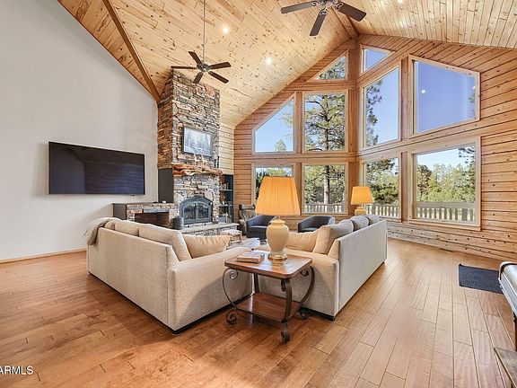 3rd image of 2790 Pine Rim Road