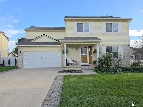 4138 Allegheny Dr, Newport, MI 48166