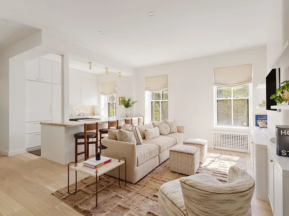 99 Bank St APT 3H, New York, NY 10014