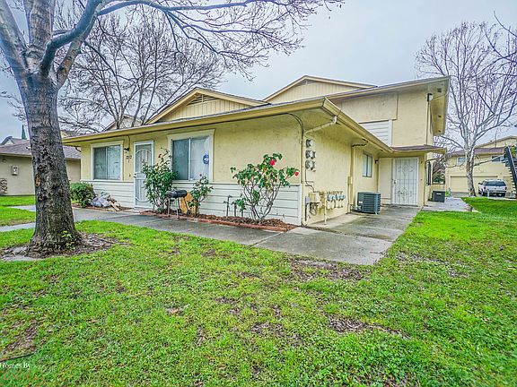 3rd image of 2212 Peppertree Way APT 3
