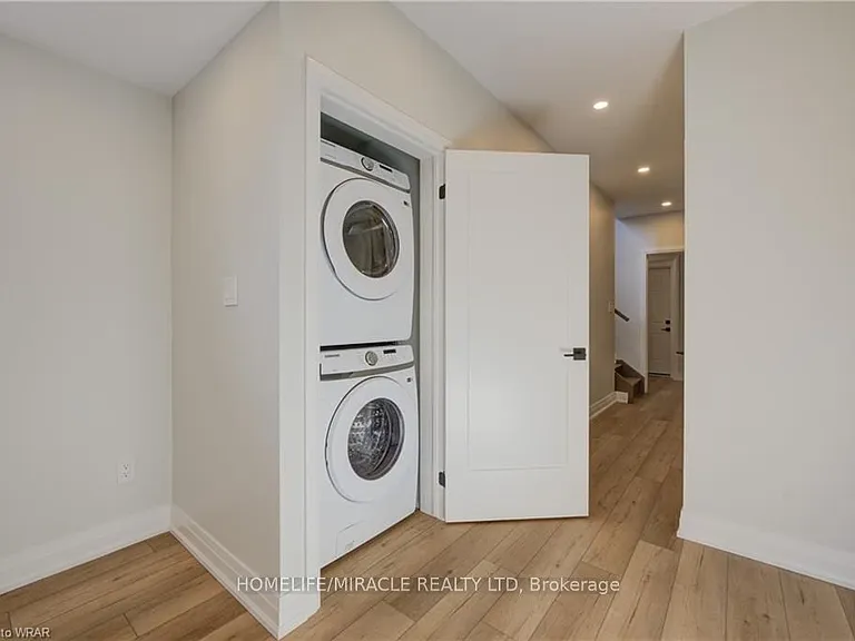 160 Weber St W #2 — Photo 12