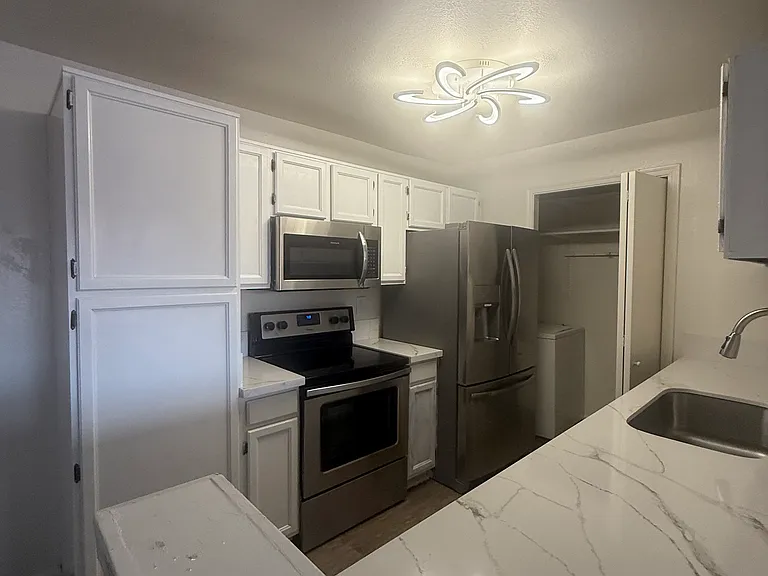 623 W Guadalupe Rd #269 — Photo 8