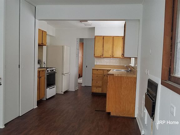 Kitchen 4