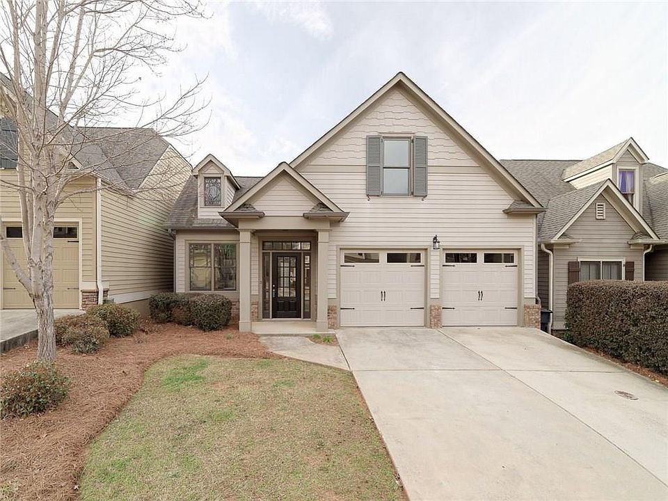 1st image of 225 Highland Village Ln