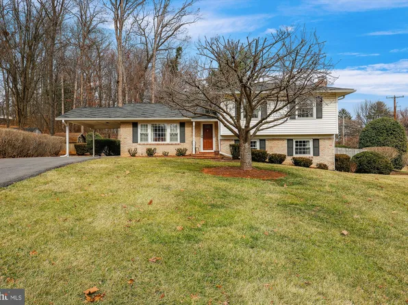 18056 Mill Creek Dr, Rockville, MD 20855