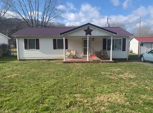 84 Cooper St, Vanceburg, KY 41179