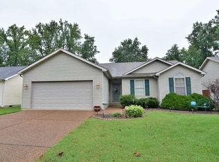 540 Riecken Dr, Evansville, IN 47711