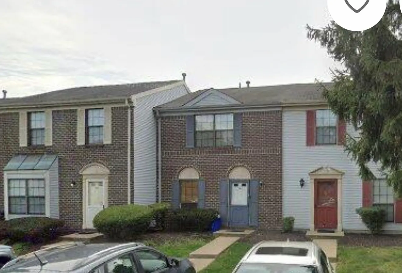 2 bed, 2.5 bath, 1350 sqft, $2,900 — Photo 1