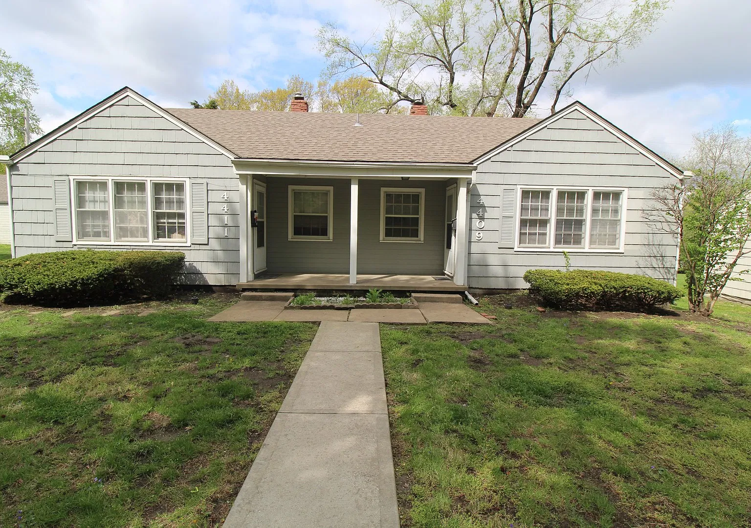 1 Bedroom 1 Bath Duplex in Navy Hill Area in Olathe — Photo 1