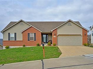 2168 Oakglen St, Imperial, MO