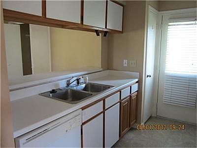 4th image of 4229 Avenue Q 1/2