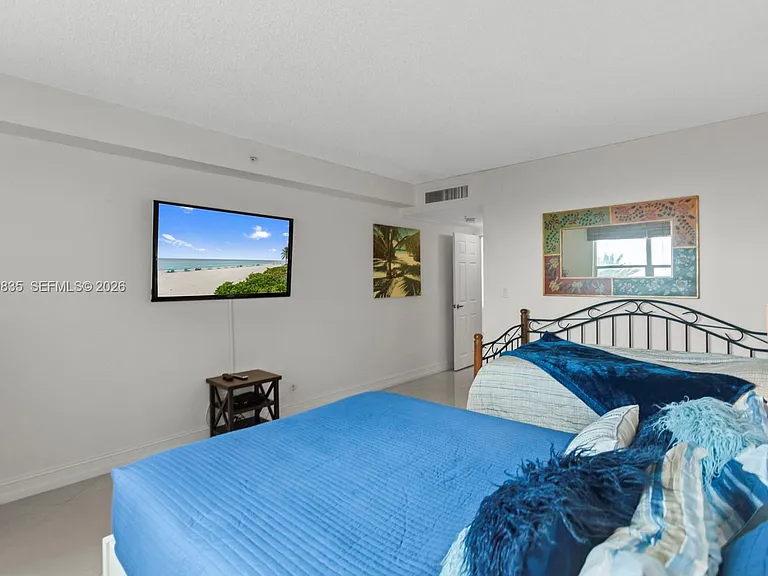 2501 S Ocean Dr #320 — Photo 21