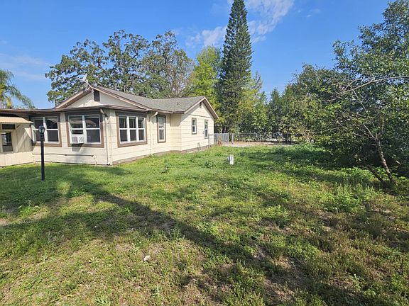 4th image of 805 E 122nd Ave