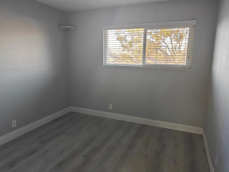 162 Evergreen Way — Photo 12