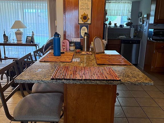 2nd image of 9809 Eugenia Ct