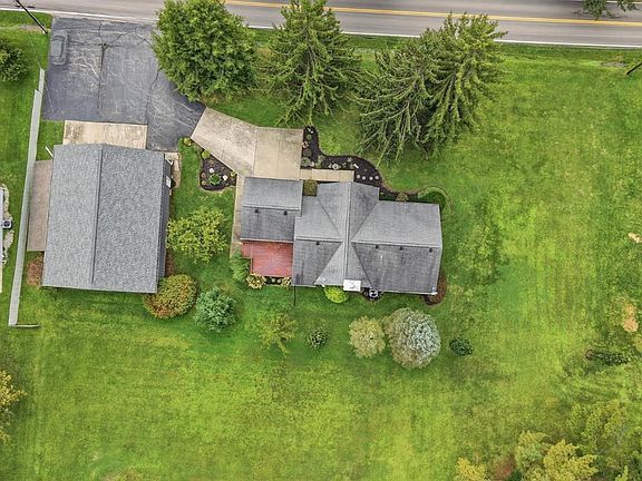 3rd image of 350 Nunner Rd