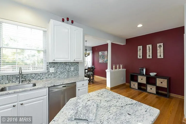 43178 Lawnsberry Sq — Photo 4