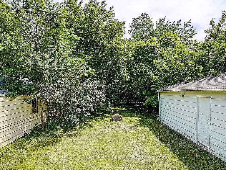 335 Willowdale Ave — Photo 2