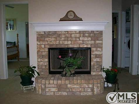 4th image of 712 Buffalo Springs Dr