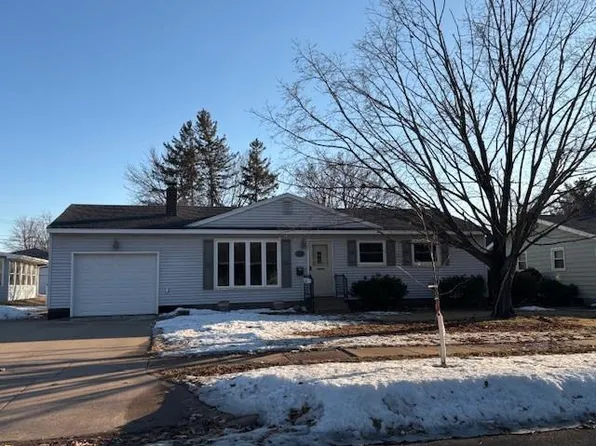 2511 Garfield Avenue, Altoona, WI 54720