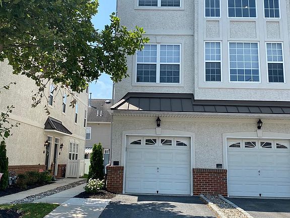 5th image of 2118 Verona Dr